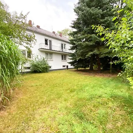 Appartement Ruhige 3-zimmerwohnung Im Norden Bremens Fuer Monteure Und Geschaeftsreisende Pm 29 Og *