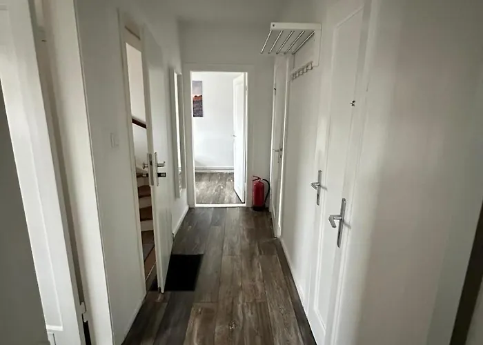 Ruhige 3-zimmerwohnung Im Norden Bremens Für Monteure Und Geschäftsreisende Pm 29 Og *