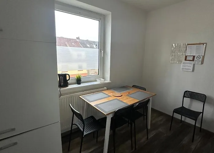 Ruhige 3-zimmerwohnung Im Norden Bremens Fuer Monteure Und Geschaeftsreisende Pm 29 Og * Brême